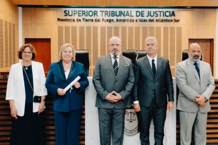 Histórico: El Superior Tribunal de Justicia completó su integración de cinco miembros, dos de ellos, mujeres.