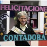 A los 60 años se recibió de Contadora Pública