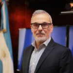 Renunció el ministro de Salud y el Gobierno lo reemplaza con el cardiólogo Mario Lugones