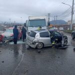 Violento choque involucró a tres vehículos en Ushuaia